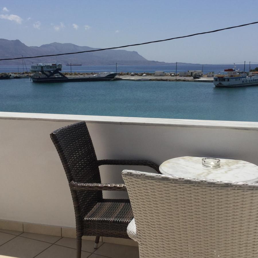 En Plo Hotel Elafonissos Buitenkant foto